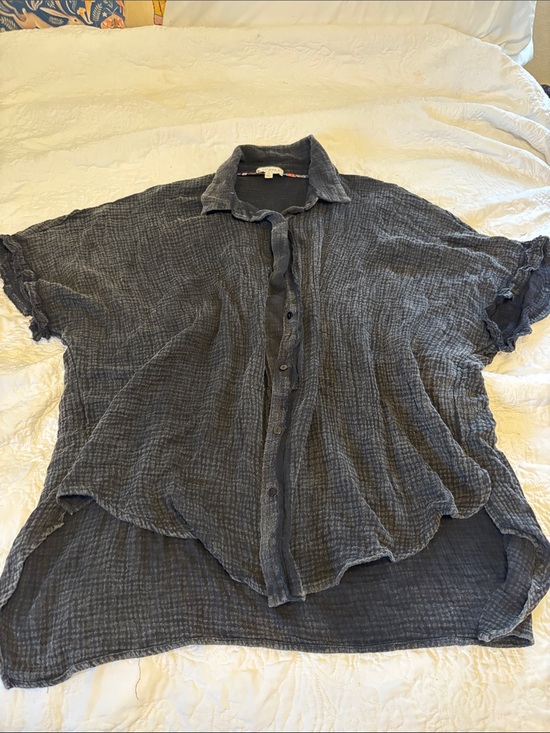 Umgee Tops - Washed Charcoal linen Crinkled Button-Up Shirt